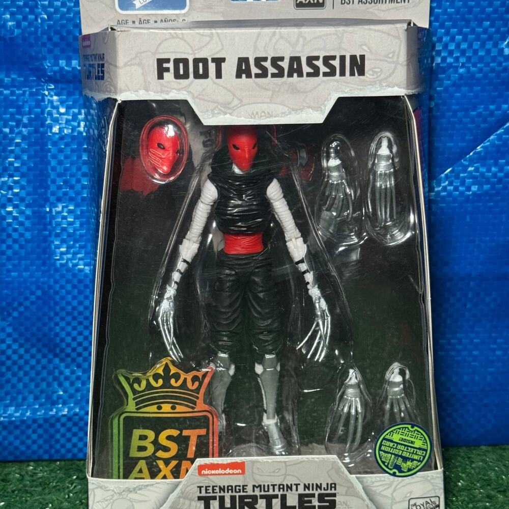 The Loyal Subjects Bst Axn Foot Assassin With Limited Edition Collector Card